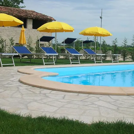 Colombarola Country house *